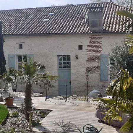 La Gendarmaison Couette-café Montcuq